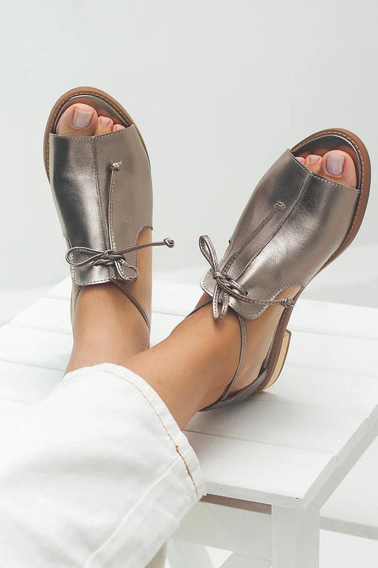 Sandales peep toe brillantes métallisées patchwork chunky Argent