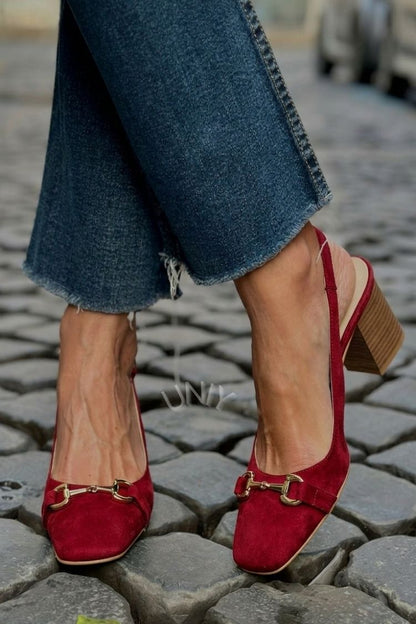 Escarpins slingback à talon bloc en daim olive avec détail étrier