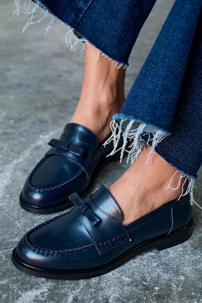 Mocassins bleu marine à bout rond, patchwork et nœud décoratif uni