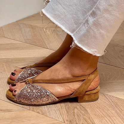 Sandales à petit talon, paillettes, bout ouvert et patchwork marron