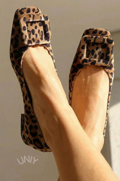 Ballerines souples en velours à boucle carrée et bout carré