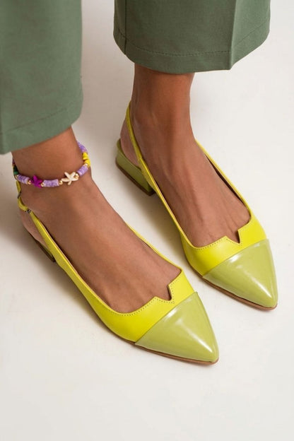 Ballerines slingback cut-out color block à bout pointu avec boucle