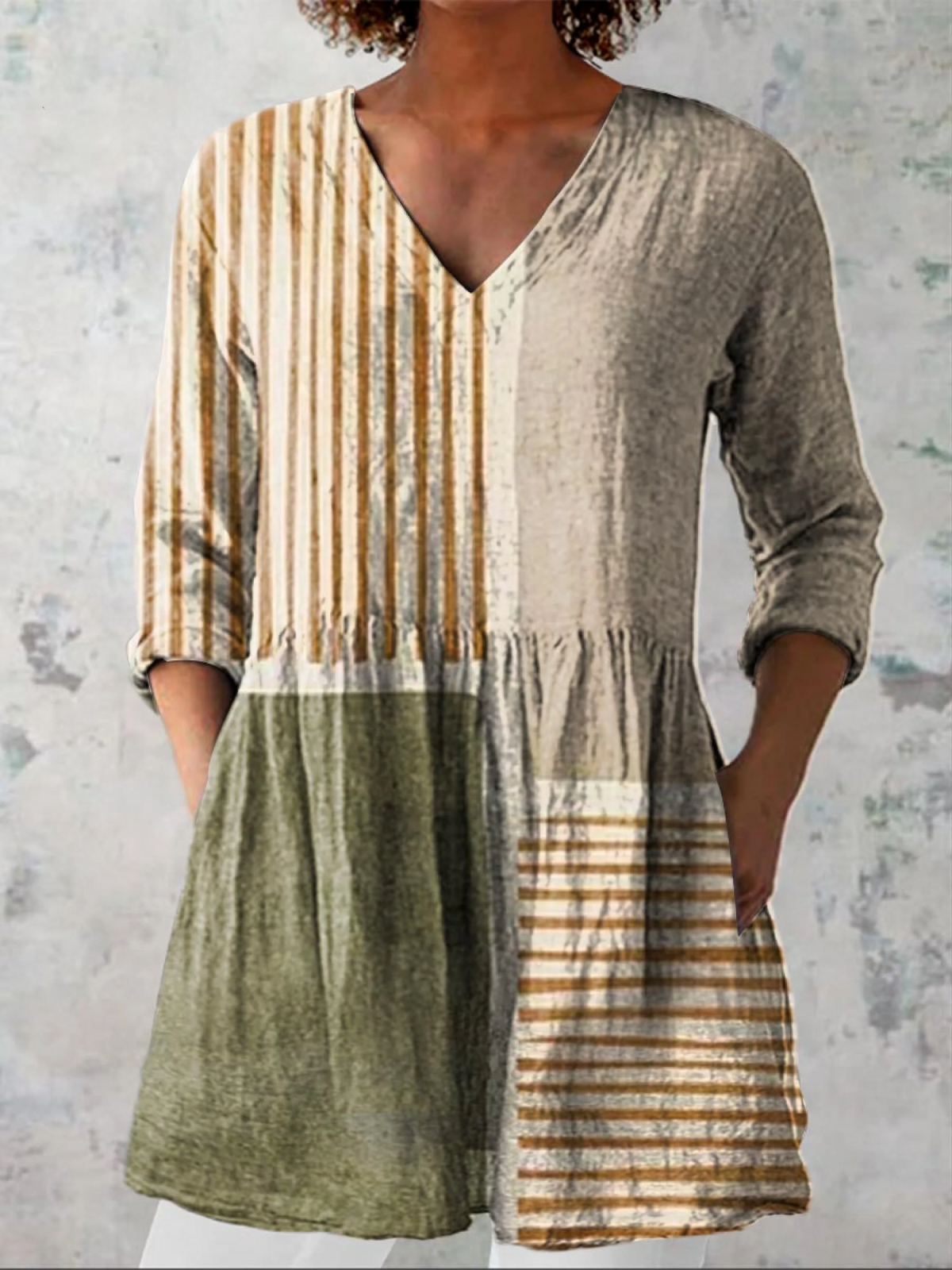 Camille | Robe courte à col V