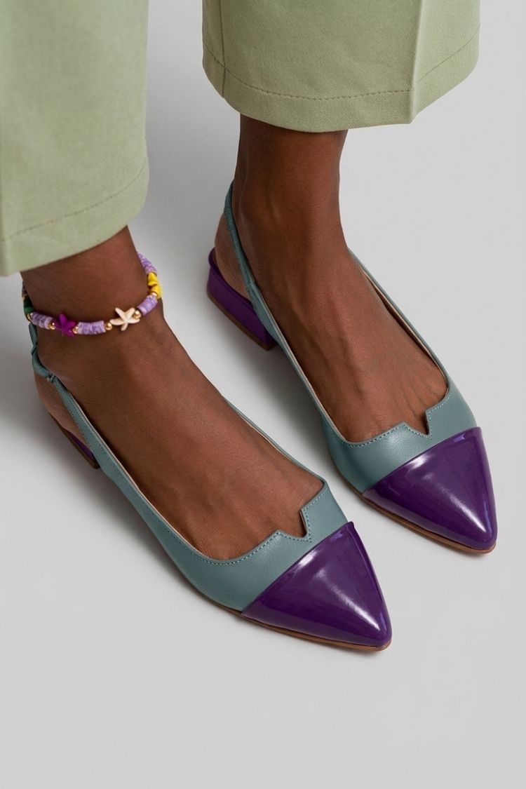 Ballerines slingback cut-out color block à bout pointu avec boucle