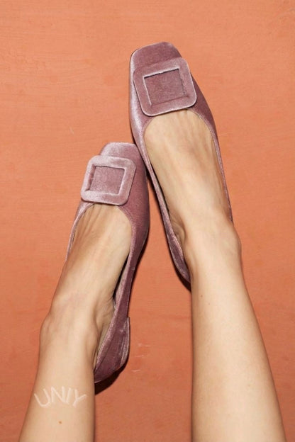 Ballerines souples en velours à boucle carrée et bout carré