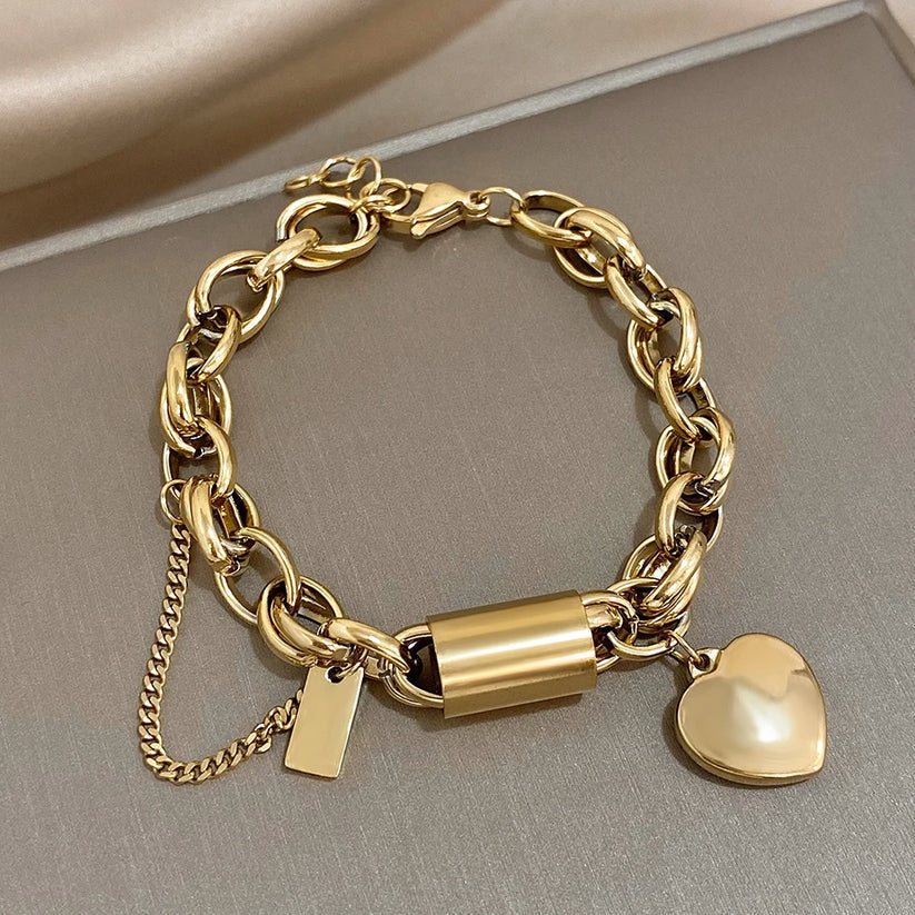 Bracelet massif avec cœur | Or