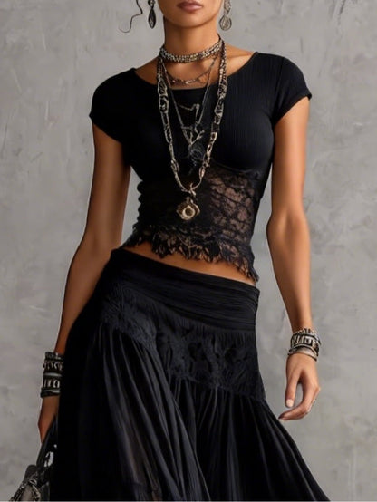 Ginevra · Ensemble top transparent à empiècements en dentelle noire et jupe longue plissée