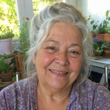 Évelyne C.